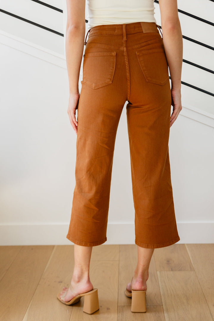 Judy Blue Briar High Rise *TUMMY CONTROL* Wide Leg Crop Jeans in Camel