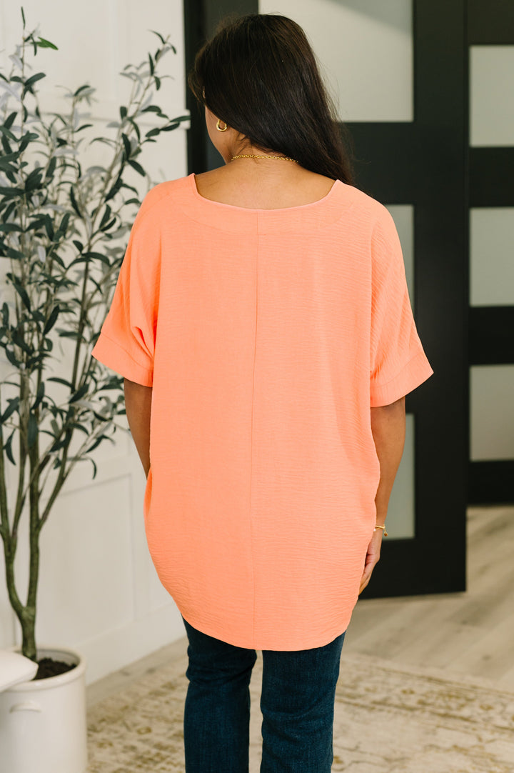 Counter Part Crinkle Woven V-Neck Top in Coral