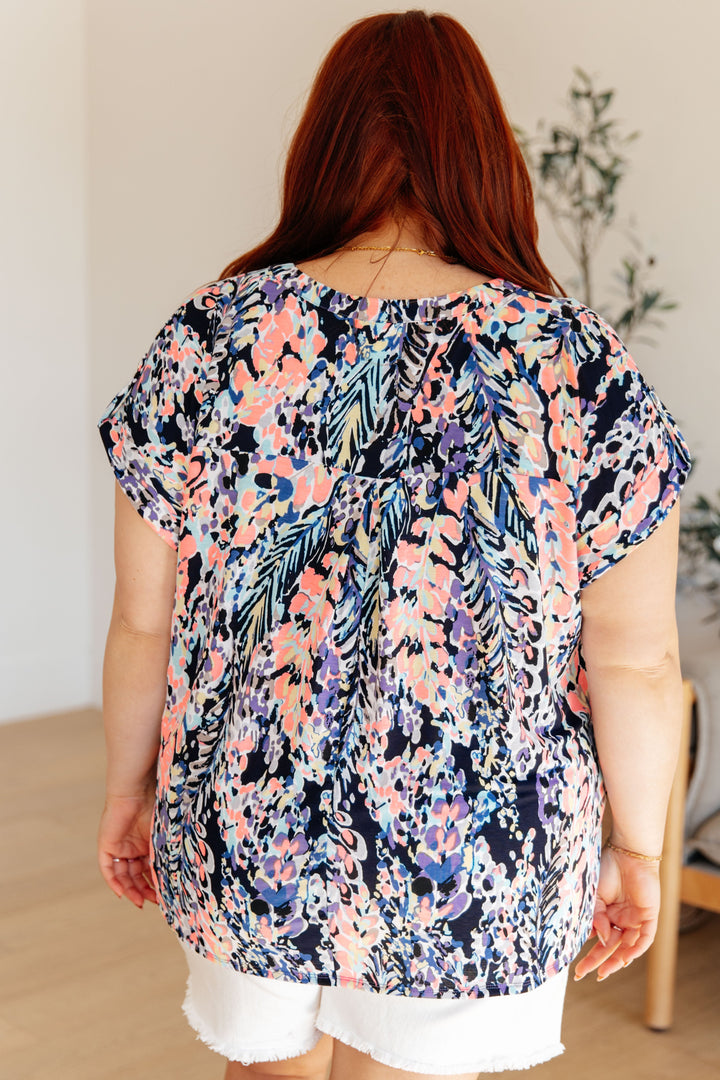 Dear Scarlett Lizzy Cap Sleeve Top in Navy Abstract Floral