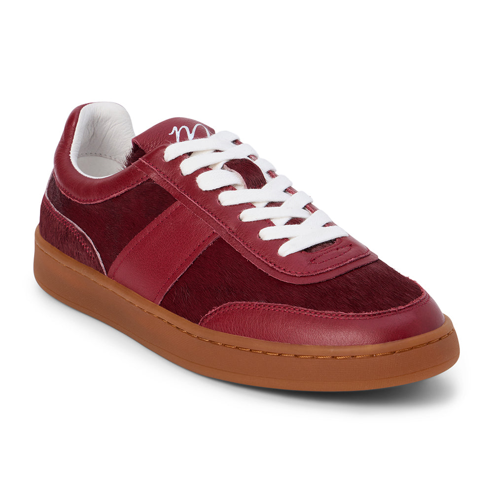 Quincy Low-Top Sneaker in Red