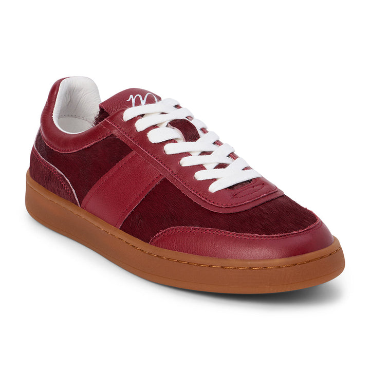 Quincy Low-Top Sneaker in Red