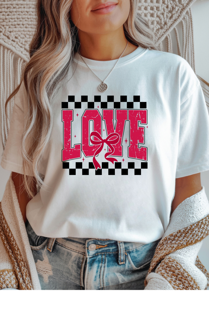 Love Graphic Tee