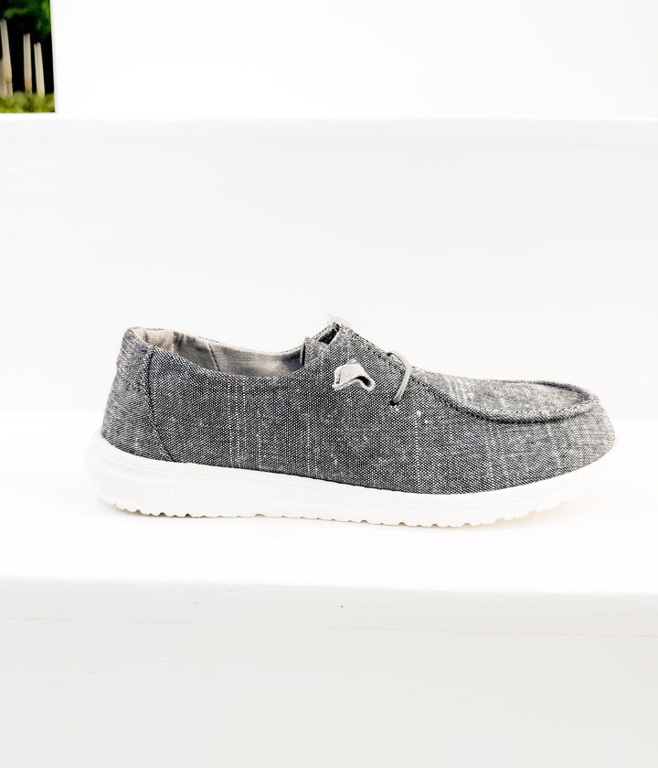 Maco Sneaker in Charcoal