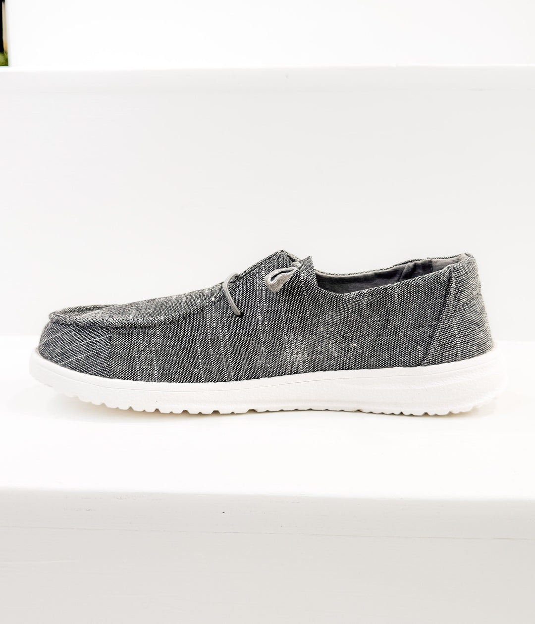 Maco Sneaker in Charcoal