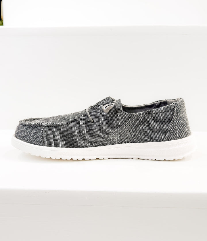Maco Sneaker in Charcoal