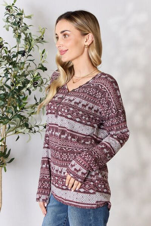 Heimish Christmas Element Buttoned Long Sleeve Top