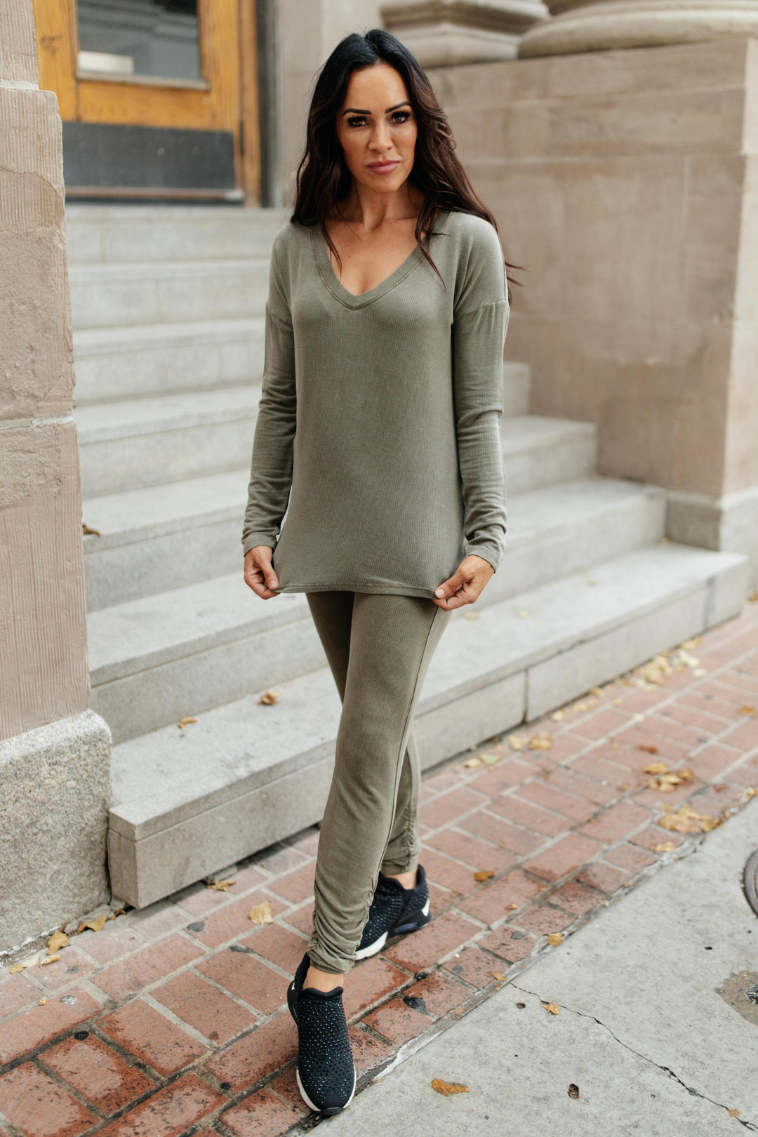 Essential Lounge Top in Mineral Wash Olive- Mono B