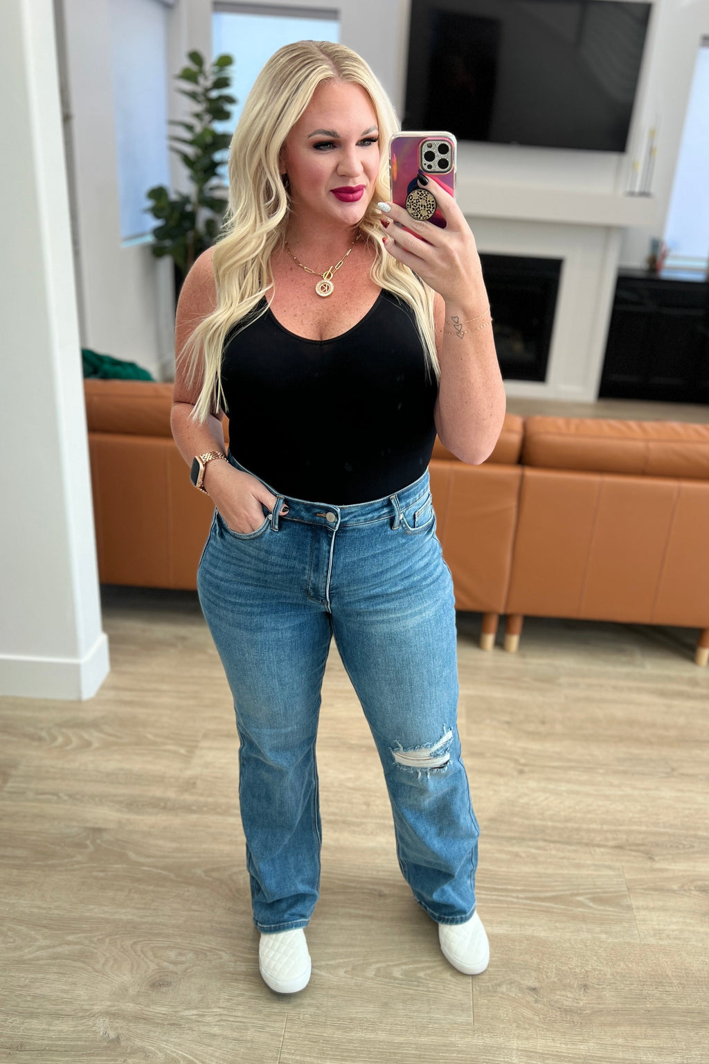 Carrie High Rise TUMMY CONTROL 90's Judy Blue Straight Jeans