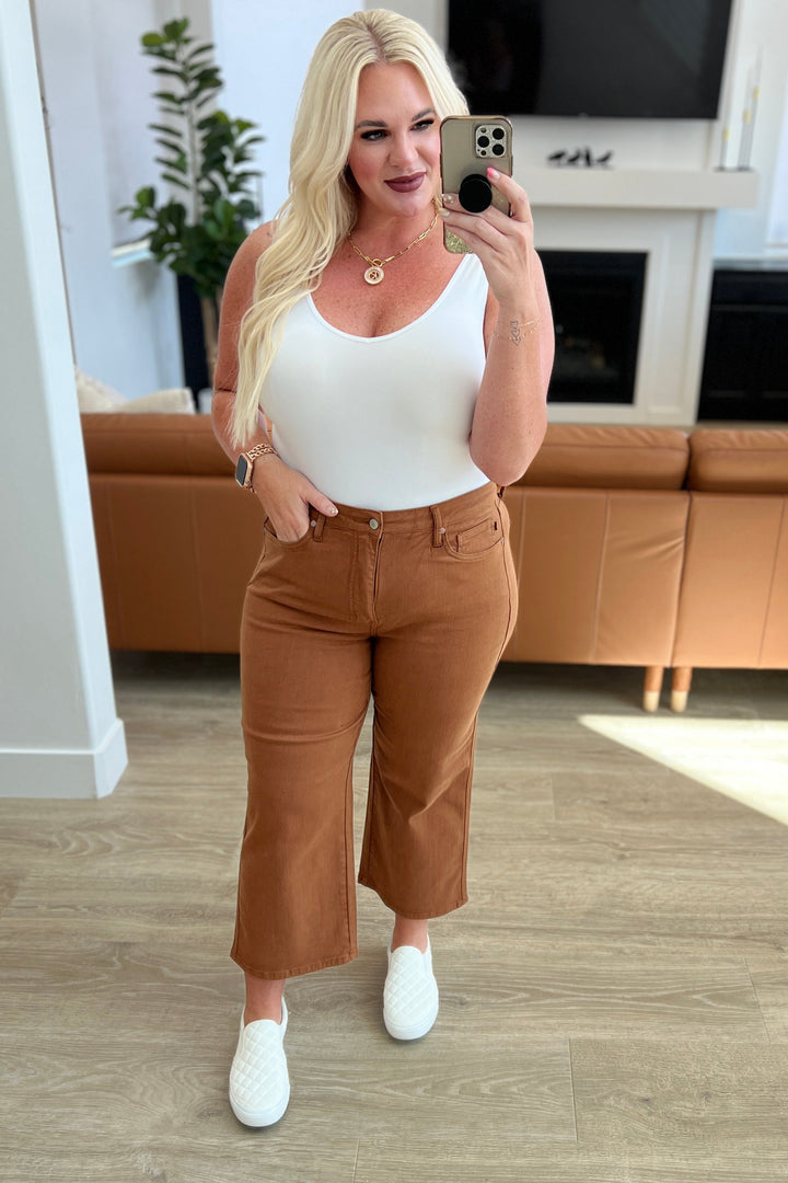 Judy Blue Briar High Rise *TUMMY CONTROL* Wide Leg Crop Jeans in Camel