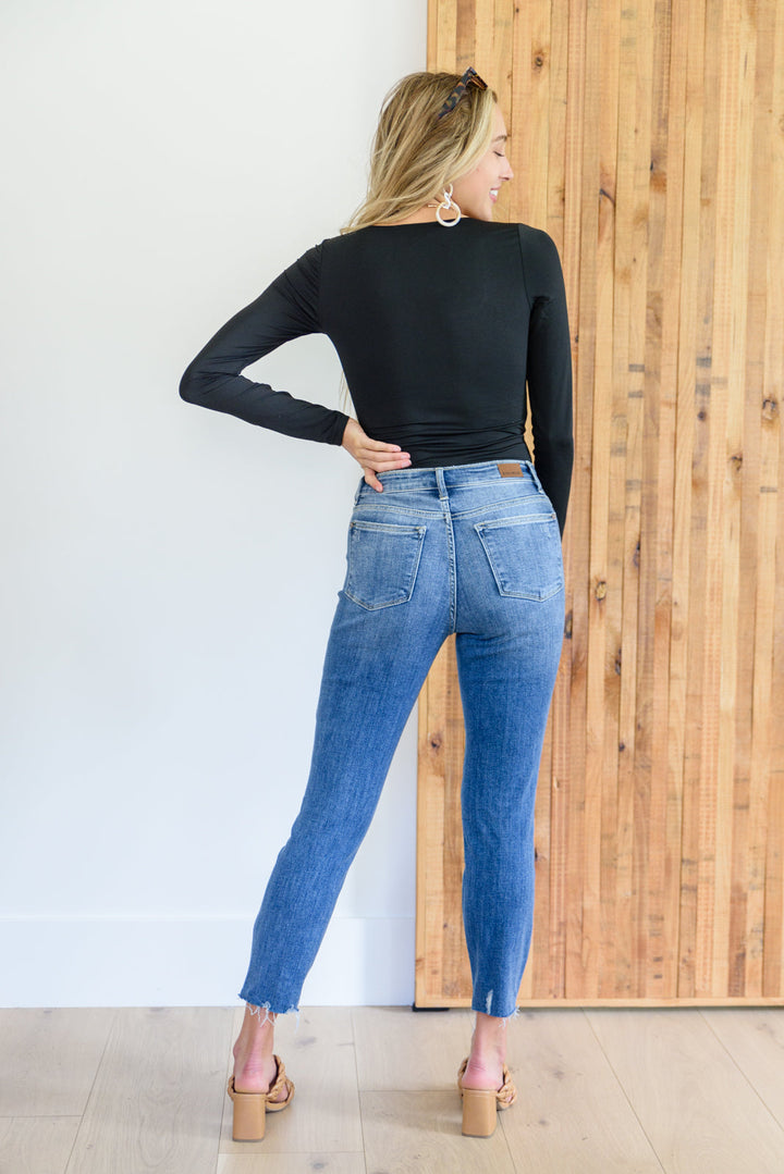 Kyla Destroyed Hi Waist Relaxed Fit Judy Blue Jeans