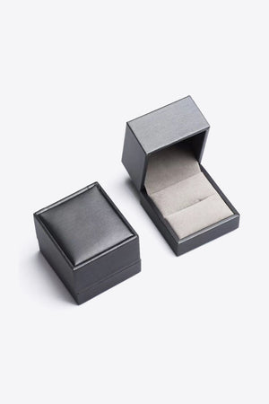 2 Carat Love 18K Platinum-Plated Moissanite Ring